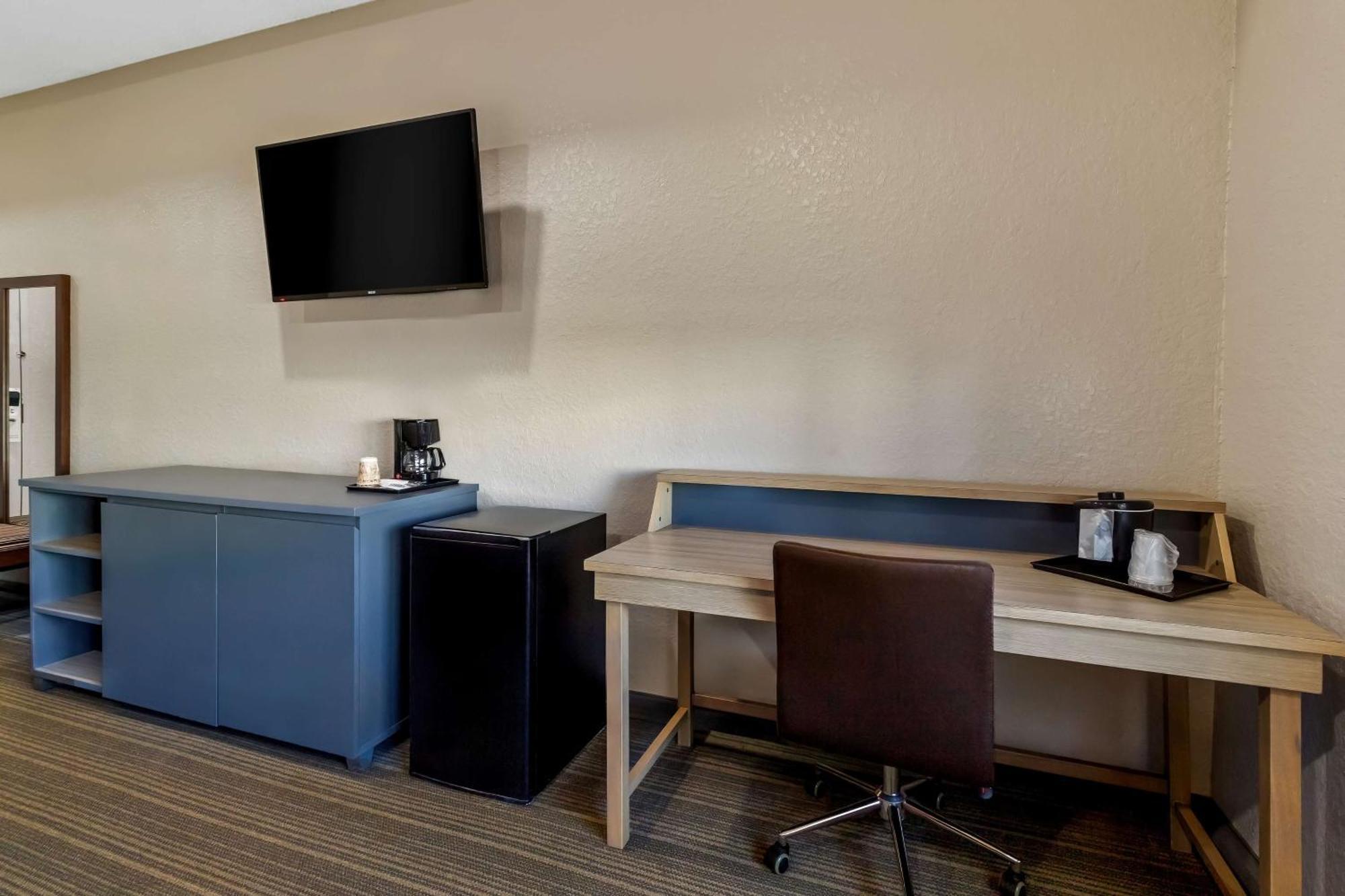 Sonesta Essential Iah Airport Jfk Boulevard - Newly Renovated Хюстън Екстериор снимка
